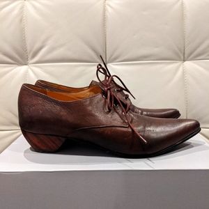 John Fluevog leather lace-up, pointed toe oxford booties ankle boots, 6.5, brown